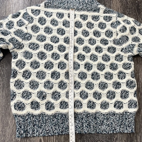 Club Monaco Crop Top Sweater NWOT Wool Blend - Picture 10 of 12